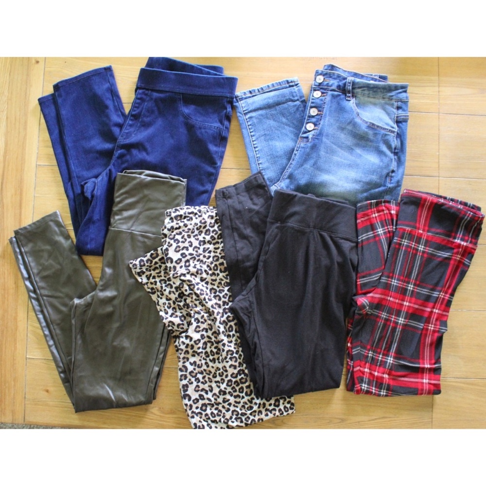 (6) Piece Preowned Legging and Jean Bundle Large Size 10-12 Women’s